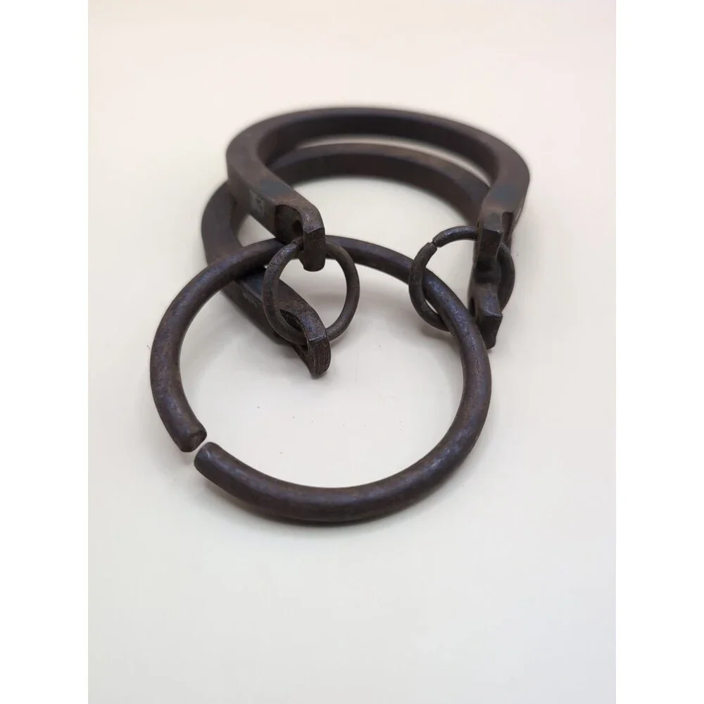 Vintage Metal Horseshoe Ring Mind Trap Game Rustic Blacksmith Cabin Decor Set ￼